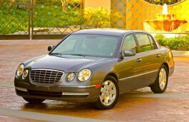 Kia Opirus
